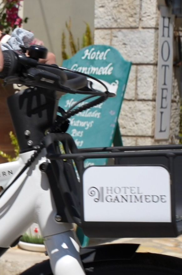 Ganimede Hotel - Electric Bikes - Ganimede.gr